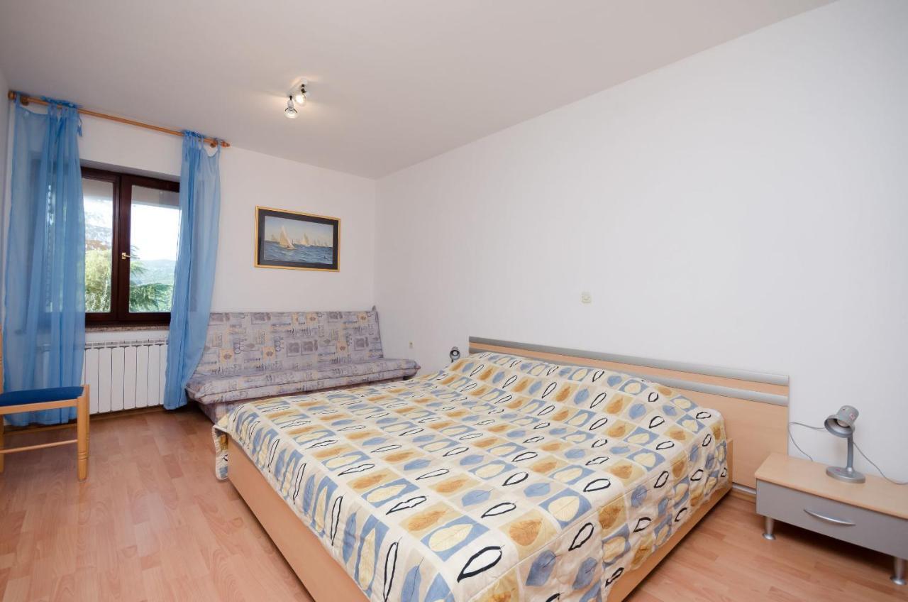 Apartments Slavica Rabac Eksteriør bilde